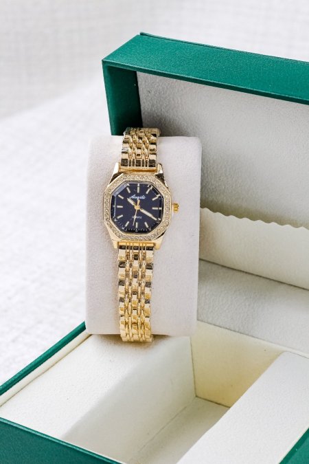 ساعات ناعمة ومميزة